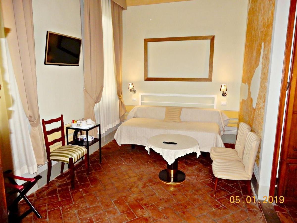 Uffizi Harmony Bed & Breakfast Florence Exterior photo